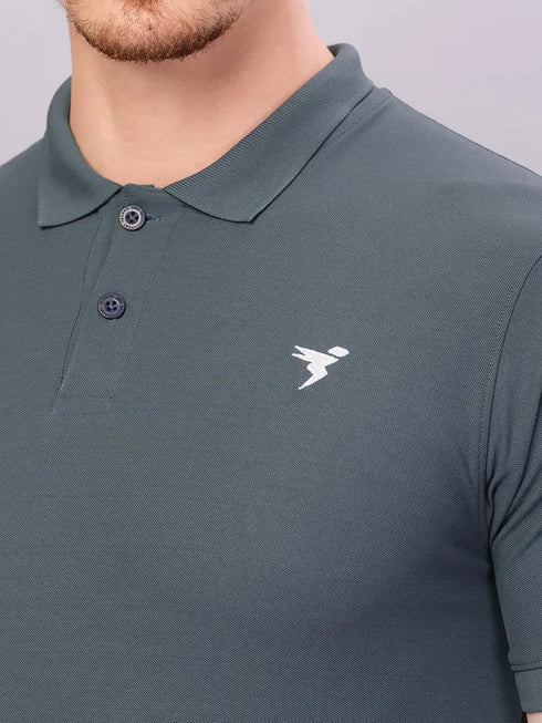 Men Solid Slim Fit Polo T-shirt with MATPIQ