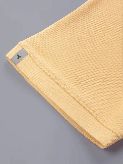 Men Solid Slim Fit Polo T-shirt with MATPIQ