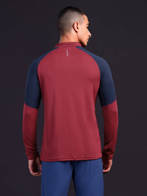 Men Colorblock Slim Fit Polo T-shirt with TECHNO COOL+