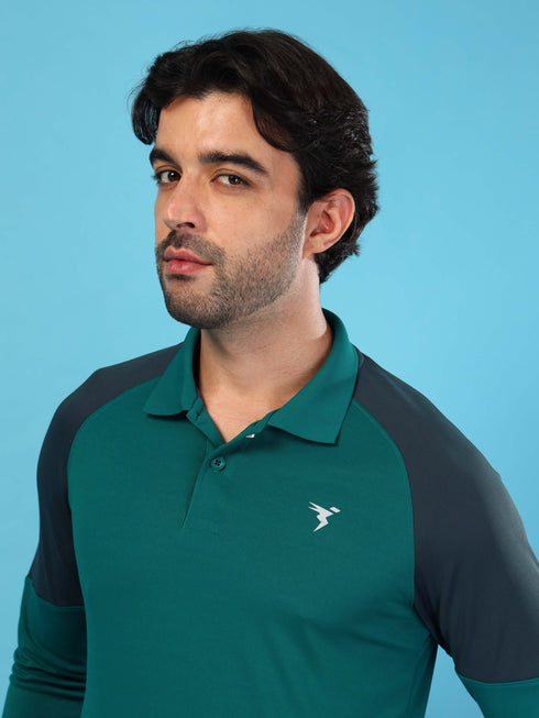 Men Colorblock Slim Fit Polo T-shirt with TECHNO COOL+
