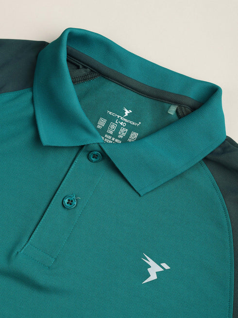 Men Colorblock Slim Fit Polo T-shirt with TECHNO COOL+