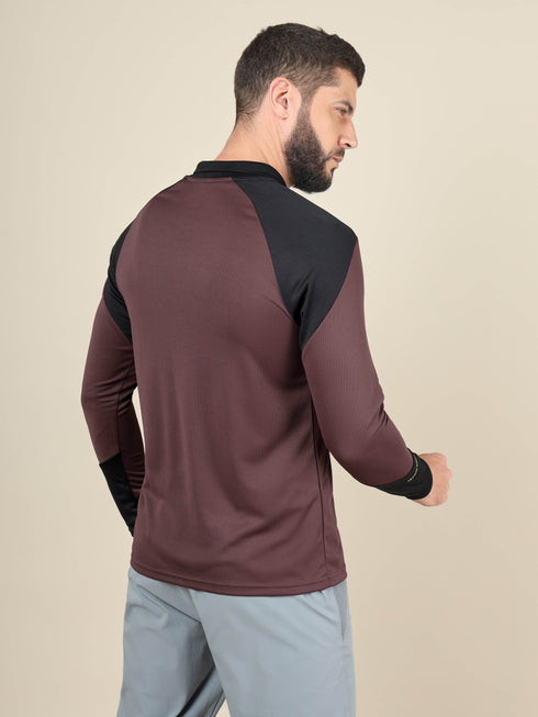 Men Colorblock Slim Fit Polo T-shirt with TECHNO COOL+