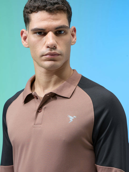 Men Colorblock Slim Fit Polo T-shirt with TECHNO COOL+