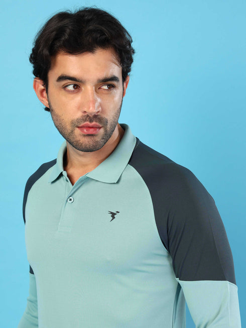 Men Colorblock Slim Fit Polo T-shirt with TECHNO COOL+