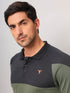 Men Colorblock Slim Fit Polo T-shirt with TECHNO COOL+