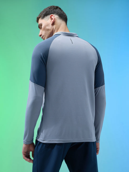 Men Colorblock Slim Fit Polo T-shirt with TECHNO COOL+