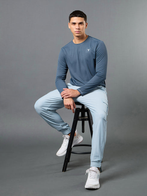 Men Solid Slim Fit Crew Neck T-shirt with TECHNO COOL+