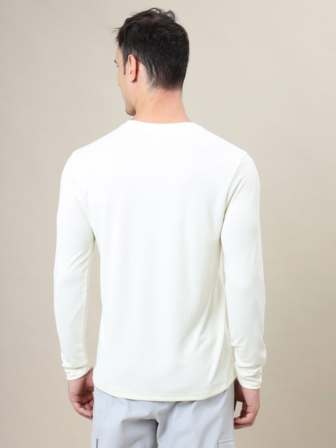 Men Solid Slim Fit Crew Neck T-shirt with TECHNO COOL+