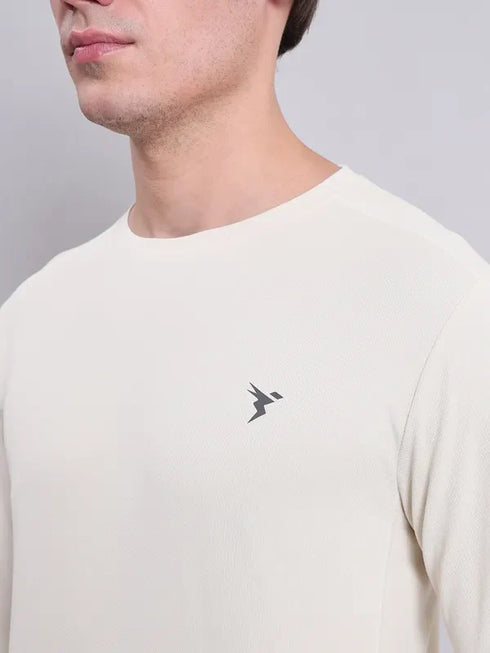 Men Solid Slim Fit Crew Neck T-shirt with TECHNO COOL+