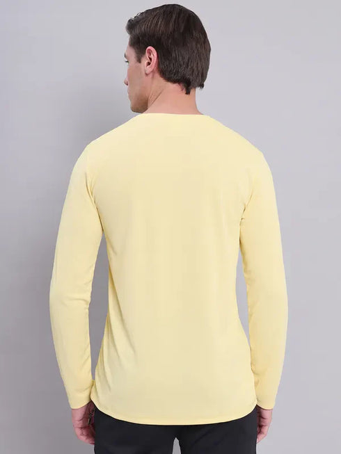 Men Solid Slim Fit Crew Neck T-shirt with TECHNO COOL+