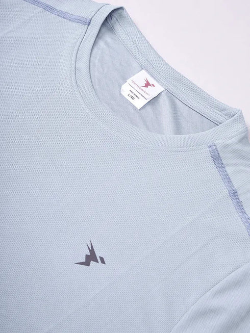 Men Solid Slim Fit Crew Neck T-shirt with TECHNO COOL+