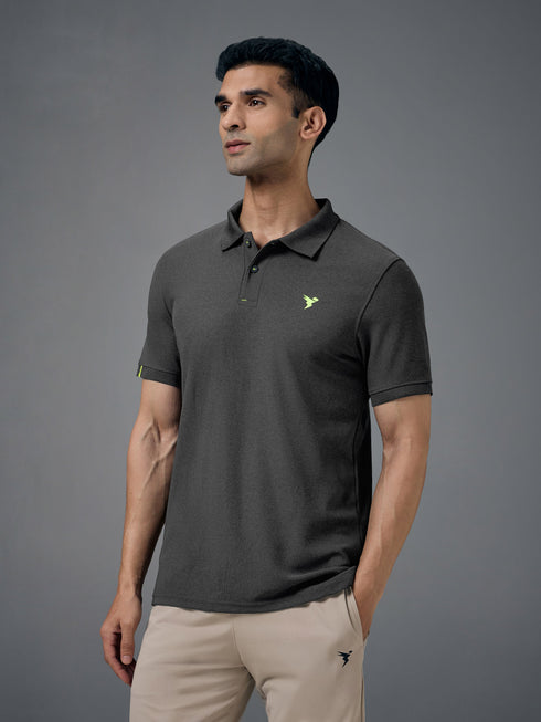 Men Solid Slim Fit Polo T-shirt with MATPIQ