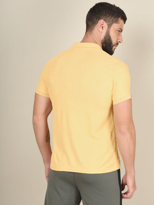 Men Solid Slim Fit Polo T-shirt with MATPIQ