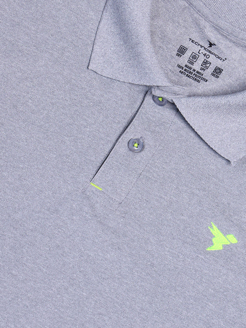 Men Solid Slim Fit Polo T-shirt with MATPIQ