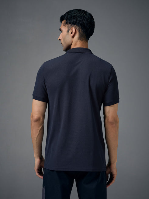 Men Solid Slim Fit Polo T-shirt with MATPIQ