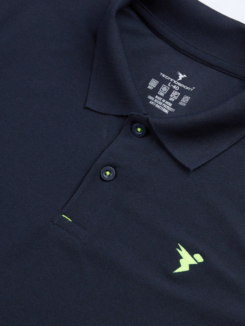 Men Solid Slim Fit Polo T-shirt with MATPIQ