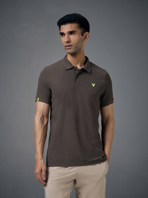 Men Solid Slim Fit Polo T-shirt with MATPIQ