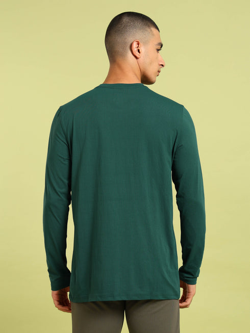 Men Solid Slim Fit Round Neck Sports T-shirt with COTFLEX