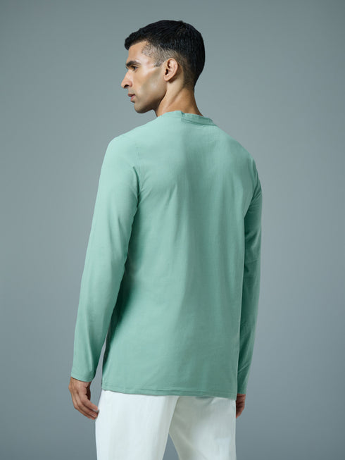 Men Solid Slim Fit Round Neck Sports T-shirt with COTFLEX