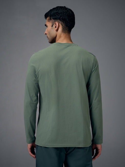 Men Solid Slim Fit Round Neck Sports T-shirt with COTFLEX