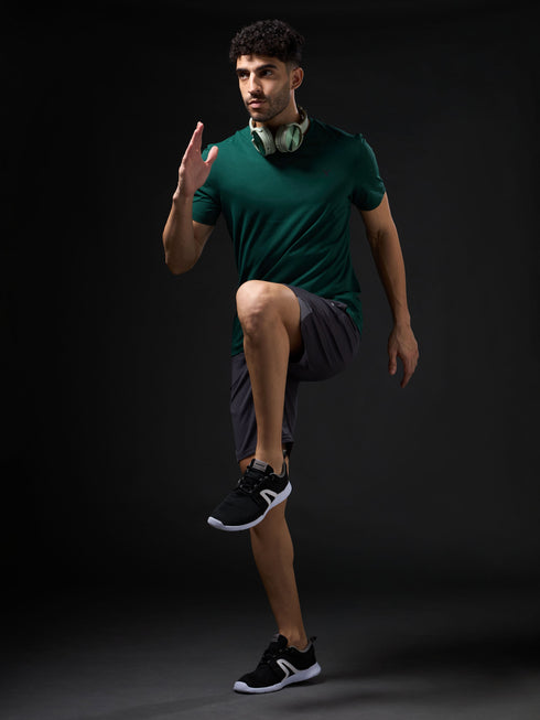 Men Solid Slim Fit Crew Neck T-shirt with COTFLEX