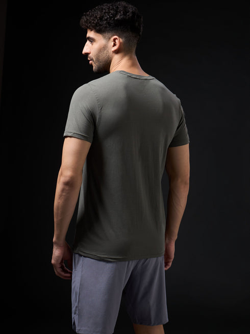 Men Solid Slim Fit Crew Neck T-shirt with COTFLEX