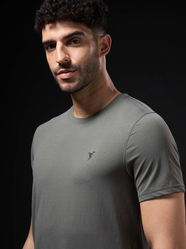 Men Solid Slim Fit Crew Neck T-shirt with COTFLEX