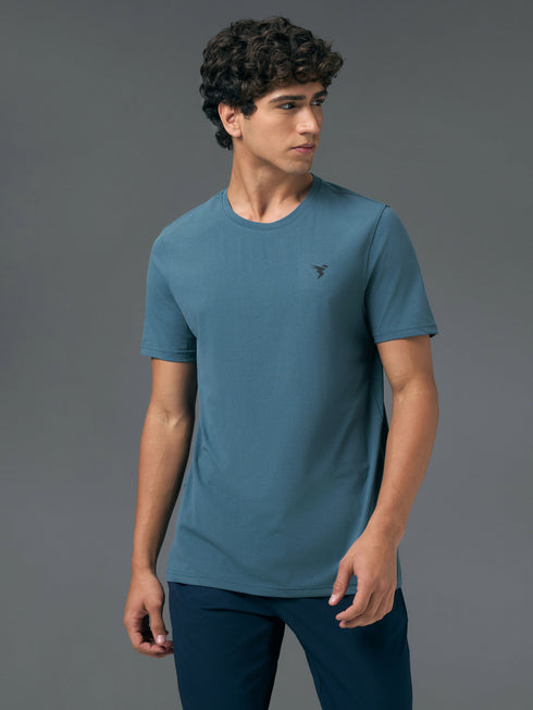 Men Solid Slim Fit Crew Neck T-shirt with COTFLEX