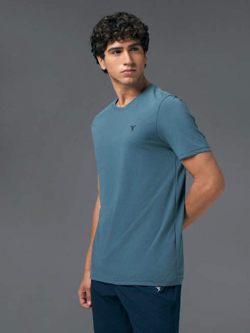 Men Solid Slim Fit Crew Neck T-shirt with COTFLEX