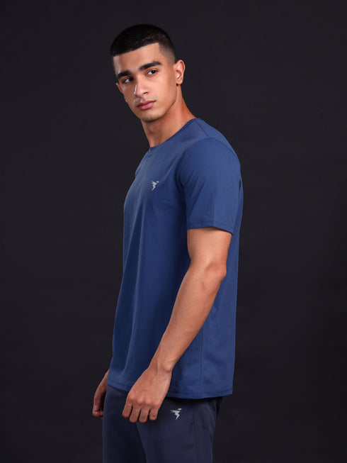 Men Solid Slim Fit Crew Neck T-shirt with COTFLEX