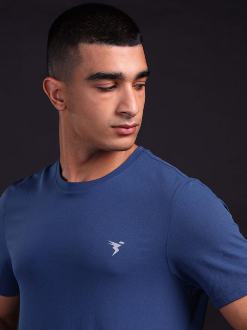 Men Solid Slim Fit Crew Neck T-shirt with COTFLEX