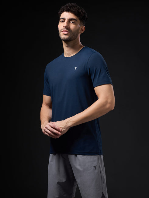 Men Solid Slim Fit Crew Neck T-shirt with COTFLEX