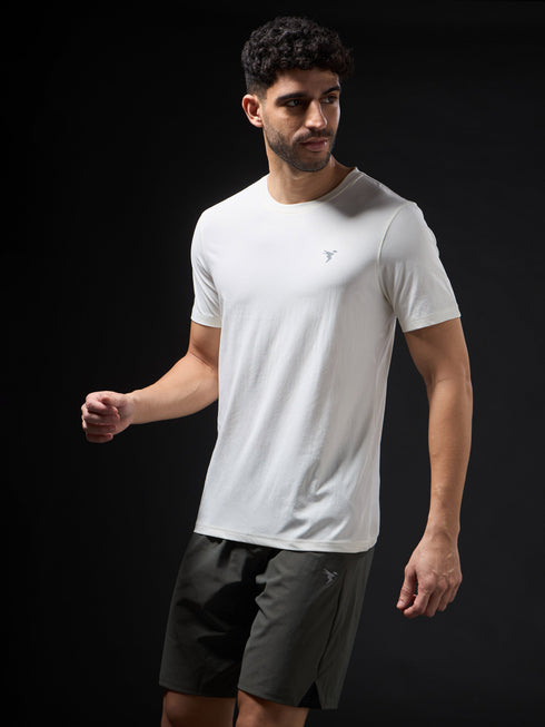 Men Solid Slim Fit Crew Neck T-shirt with COTFLEX