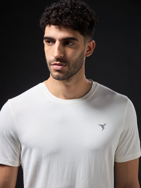 Men Solid Slim Fit Crew Neck T-shirt with COTFLEX