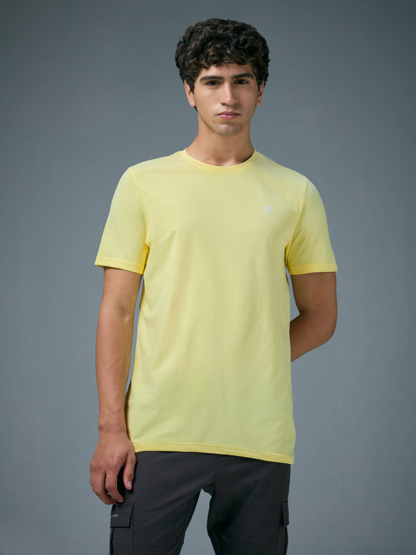 Men Solid Slim Fit Crew Neck T-shirt with COTFLEX