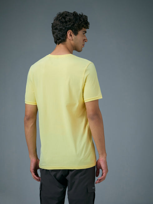 Men Solid Slim Fit Crew Neck T-shirt with COTFLEX