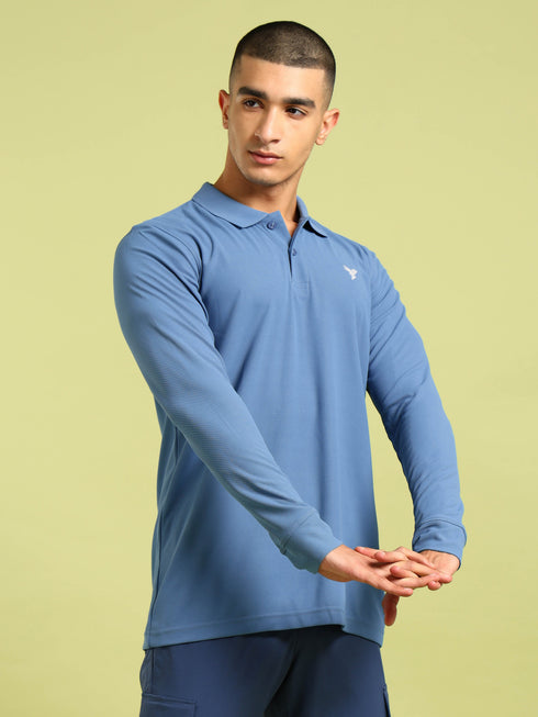 Men Solid Slim Fit Polo T-shirt with MATPIQ