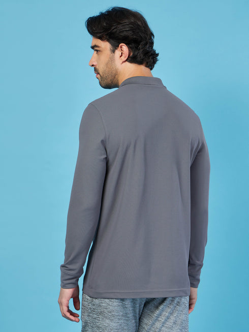 Men Solid Slim Fit Polo T-shirt with MATPIQ