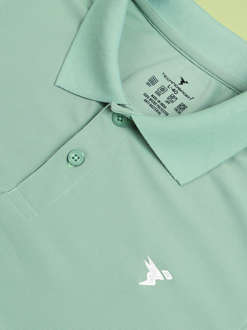 Men Solid Slim Fit Polo T-shirt with MATPIQ