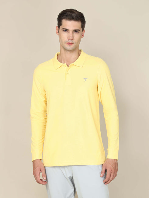 Men Solid Slim Fit Polo T-shirt with MATPIQ