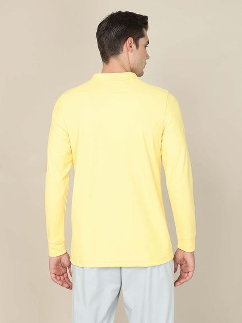 Men Solid Slim Fit Polo T-shirt with MATPIQ