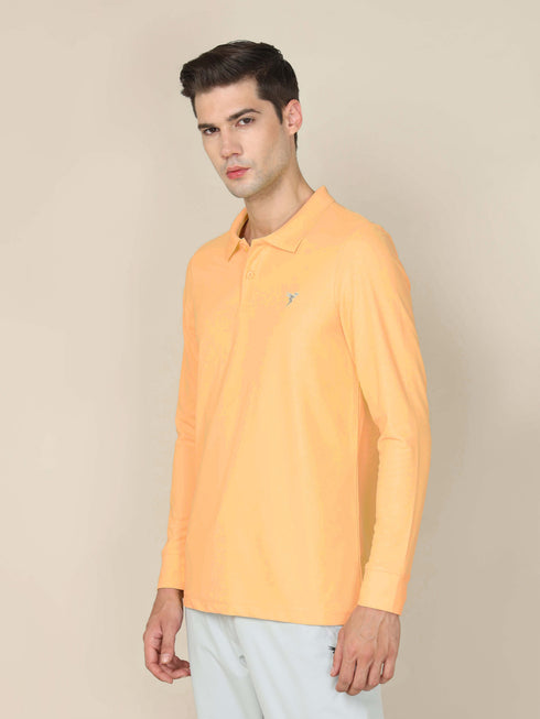 Men Solid Slim Fit Polo T-shirt with MATPIQ