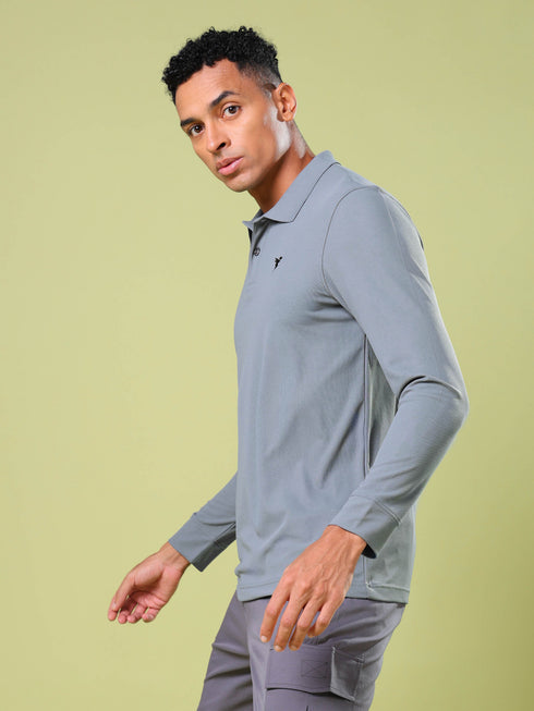 Men Solid Slim Fit Polo T-shirt with MATPIQ