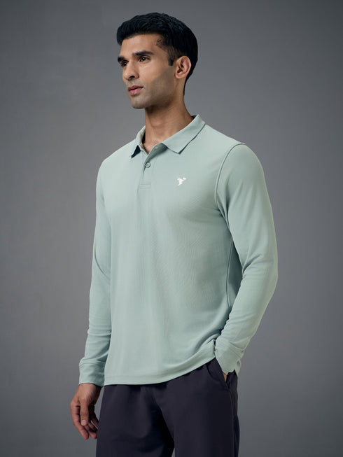 Men Solid Slim Fit Polo T-shirt with MATPIQ