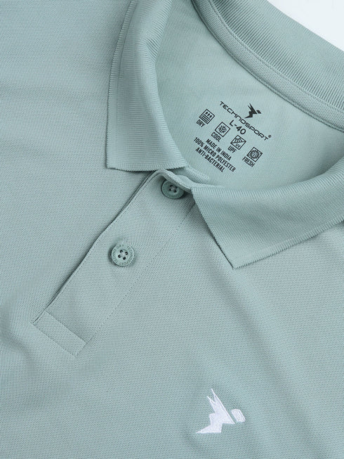 Men Solid Slim Fit Polo T-shirt with MATPIQ
