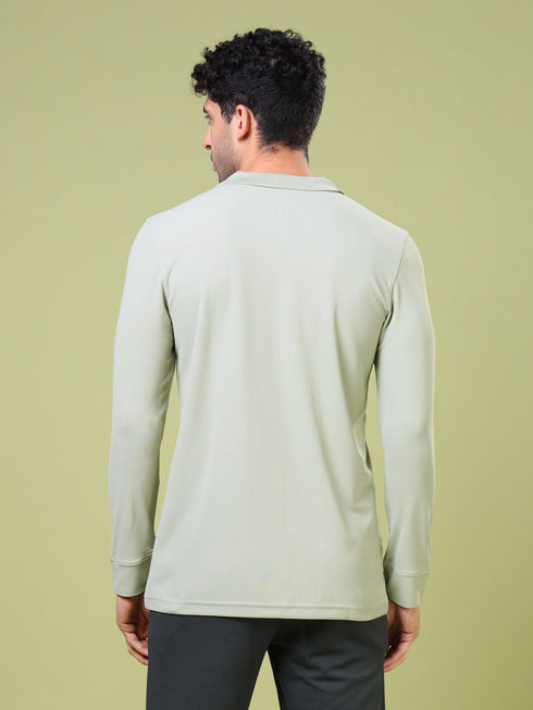 Men Solid Slim Fit Polo T-shirt with MATPIQ