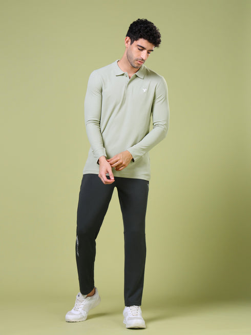 Men Solid Slim Fit Polo T-shirt with MATPIQ