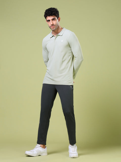 Men Solid Slim Fit Polo T-shirt with MATPIQ