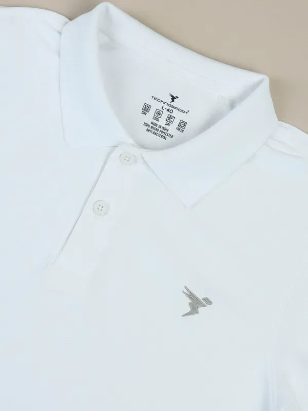 Men Solid Slim Fit Polo T-shirt with MATPIQ