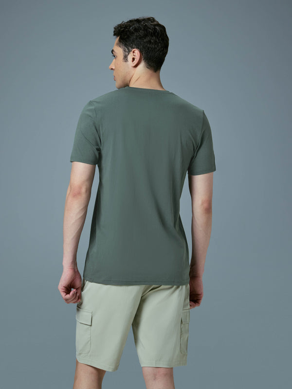 Men Printed Slim Fit Round Neck T-shirt with COTFLEX